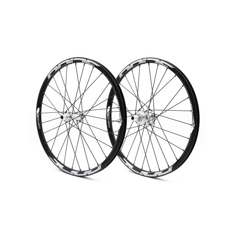 PAIRE DE ROUES PRIDE CONTROL EXP DISC 28H - POLISH 1 PAIRE DE ROUES PRIDE CONTROL EXP DISC 28H - POLISH